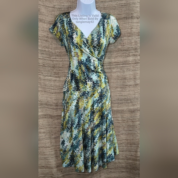 Salaam Midi Dress Green Blue Short Sleeve Midi Size Medium - Picture 1 of 10